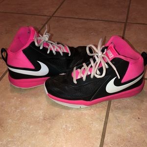 Girls Nike shoes